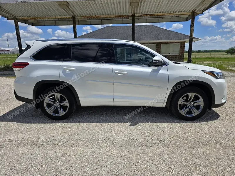 2018 Toyota Highlander Limited AWD photo 39