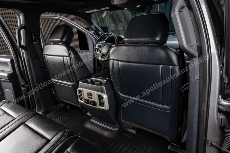 2022 Ford F250 Lariat photo 30