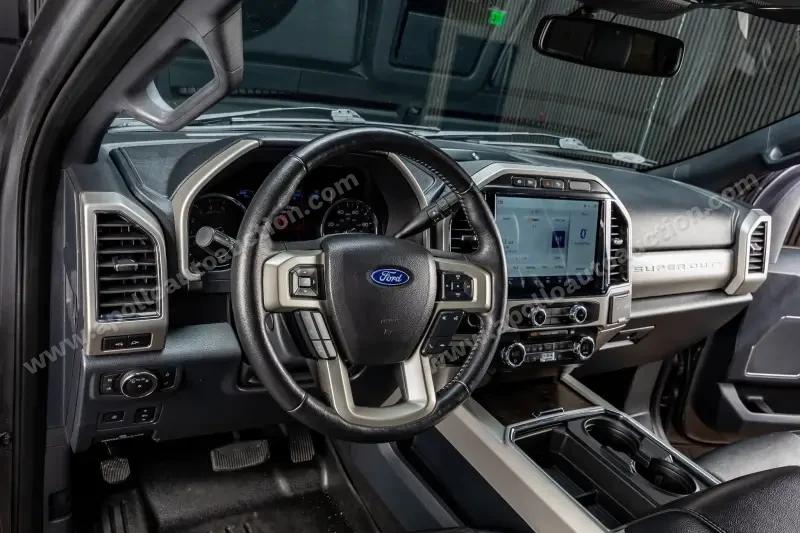 2022 Ford F250 Lariat photo 10