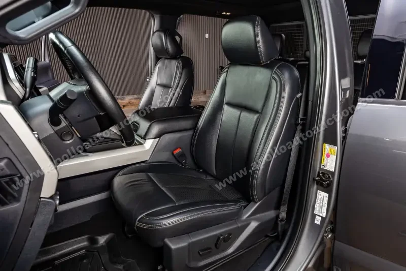 2022 Ford F250 Lariat photo 31