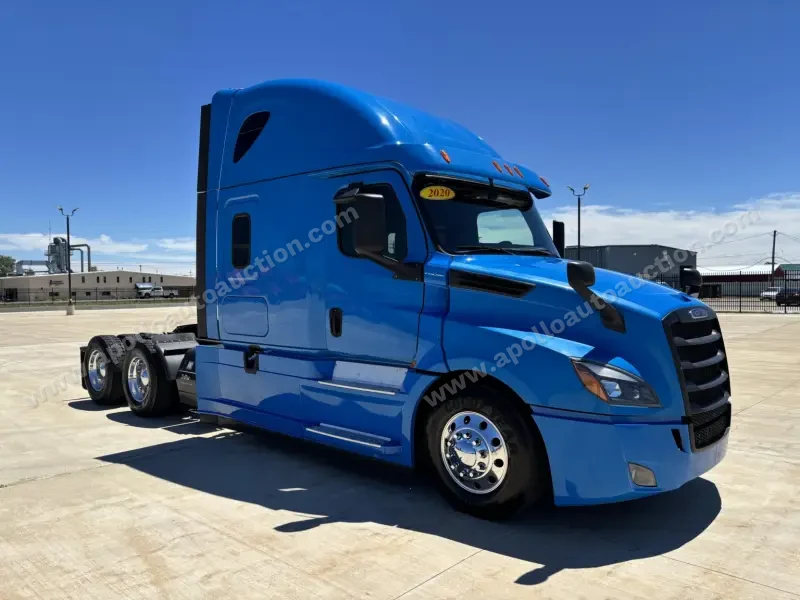 2020 Freightliner Cascadia 126 photo 5