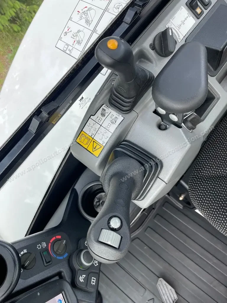 2020 Bobcat E35 Excavator photo 7