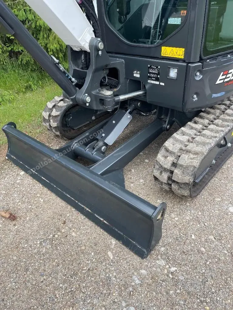 2020 Bobcat E35 Excavator photo 6