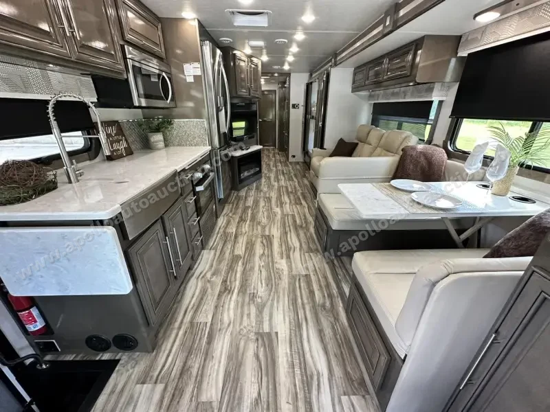 2021 Georgetown GT7 36k photo 47