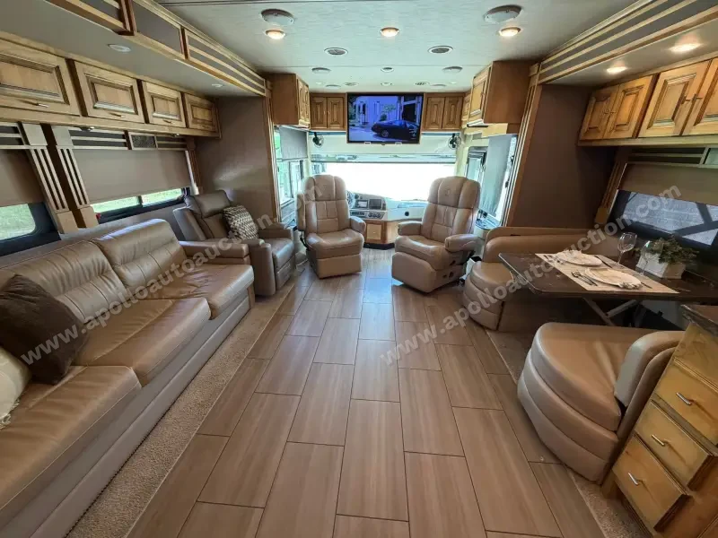 2018 Tiffin Allegro Red 33AA photo 8