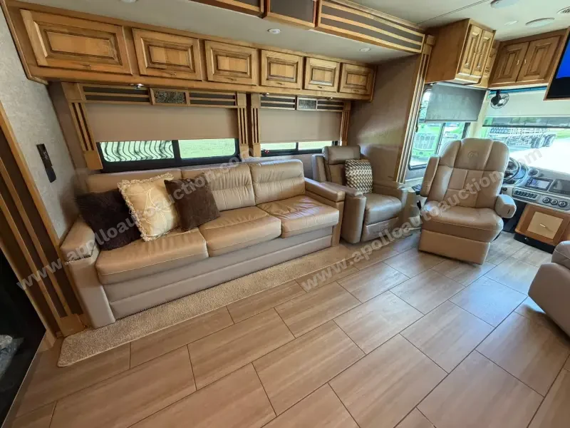 2018 Tiffin Allegro Red 33AA photo 20