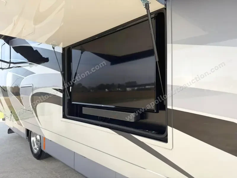 2020 Tiffin Phaeton 37BH photo 35