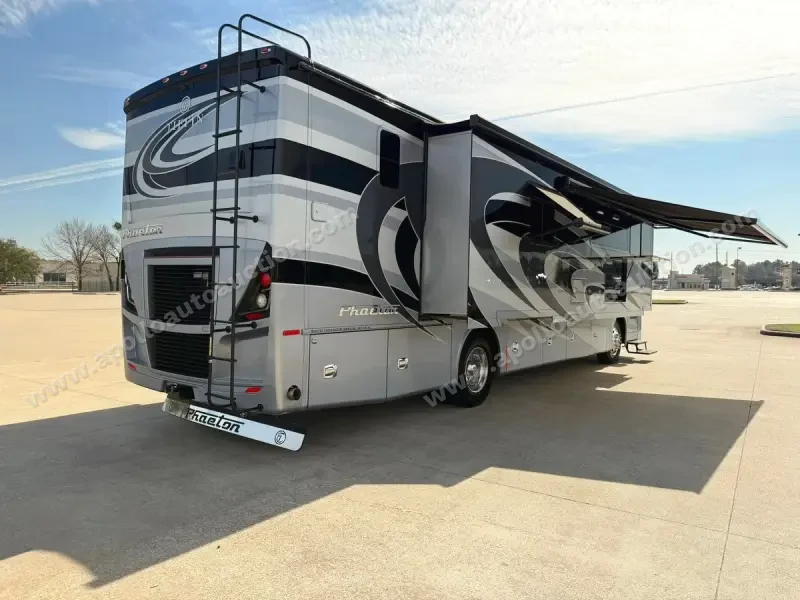 2020 Tiffin Phaeton 37BH photo 62