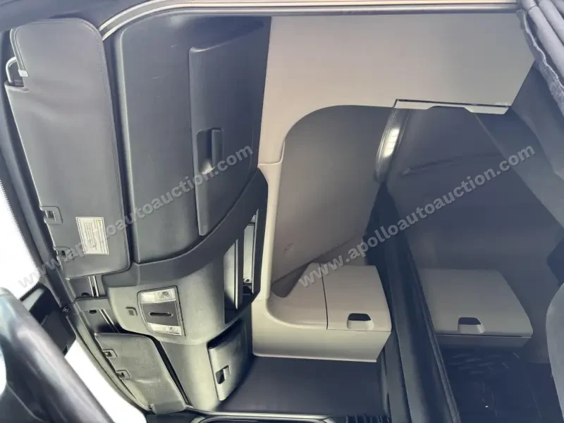 2021  Freightliner  CASCADIA 126 photo 15
