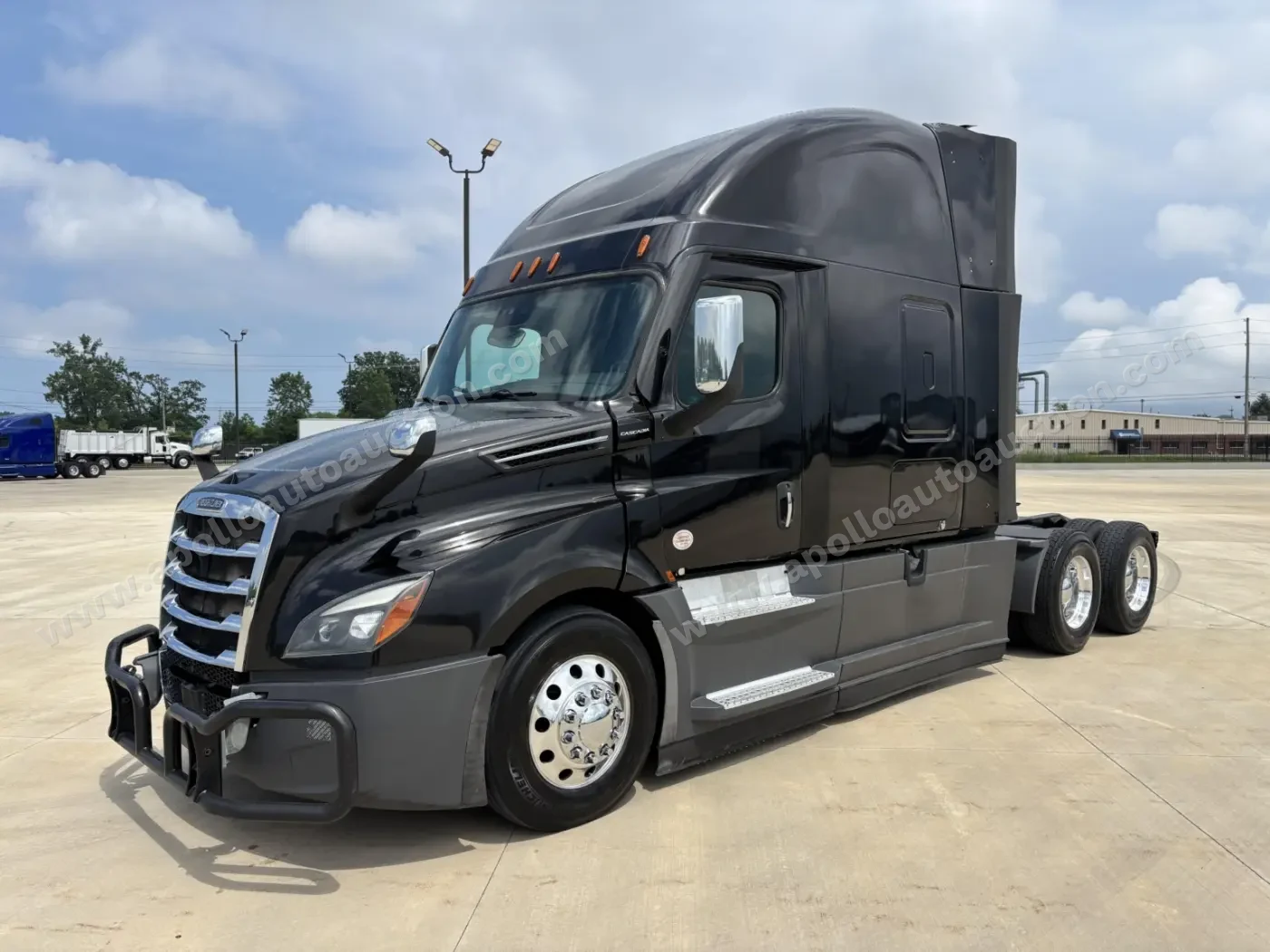 2021 Freightliner CASCADIA 126