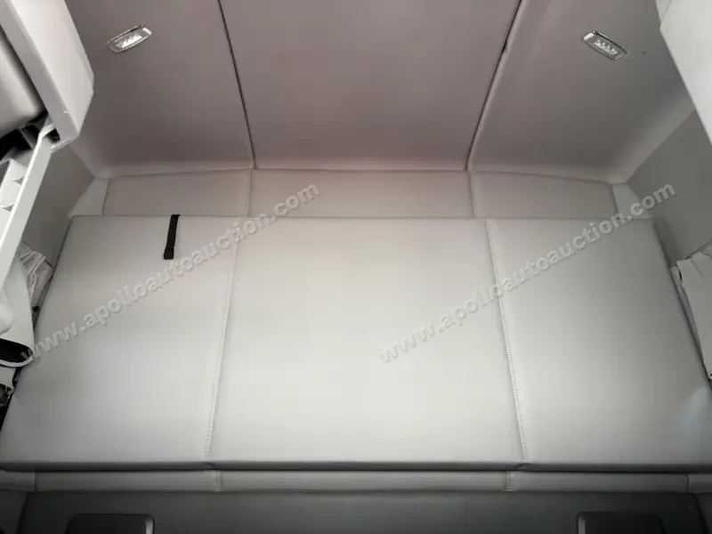2022 Kenworth T680 Sleeper photo 6