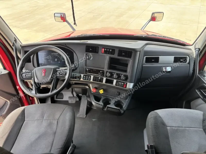 2022 Kenworth T680 Sleeper photo 10