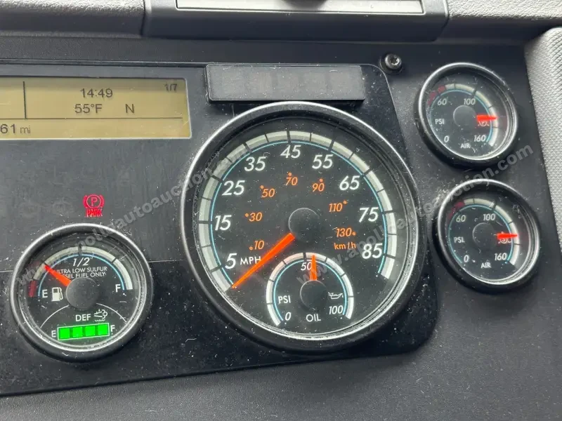2018 Freightliner Cascadia 125 Evolution Sleeper photo 35