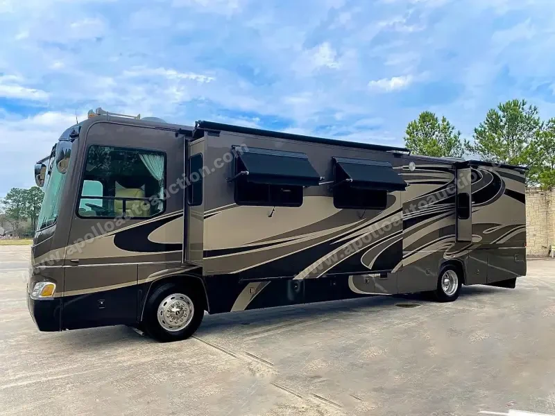 2007 Coachmen Sportscoach Legend 40 photo 6