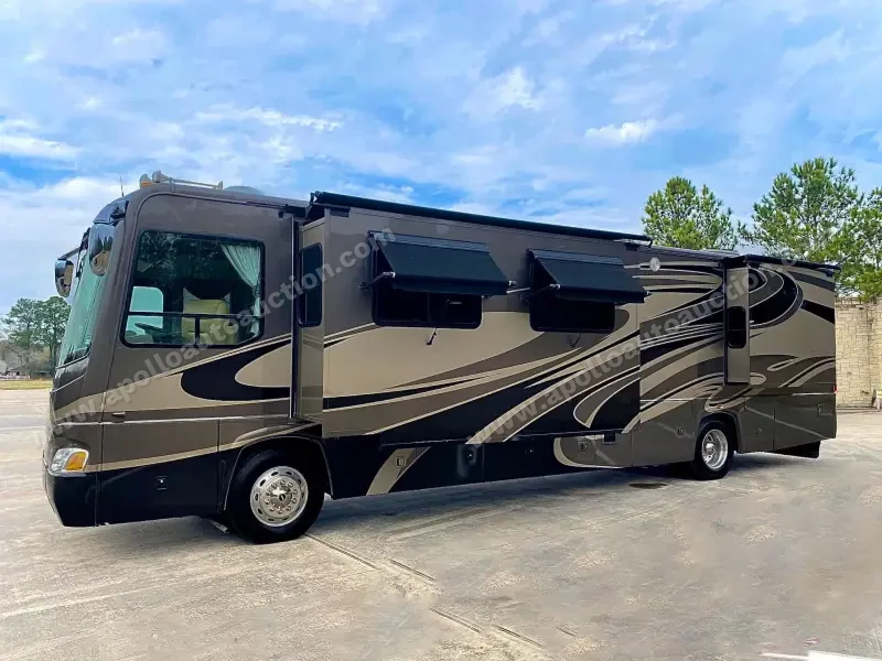 2007 Coachmen Sportscoach Legend 40 photo 16