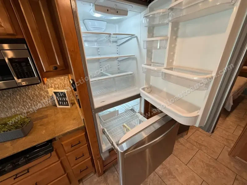 2015 Tiffin Allegro Bay 32 photo 45