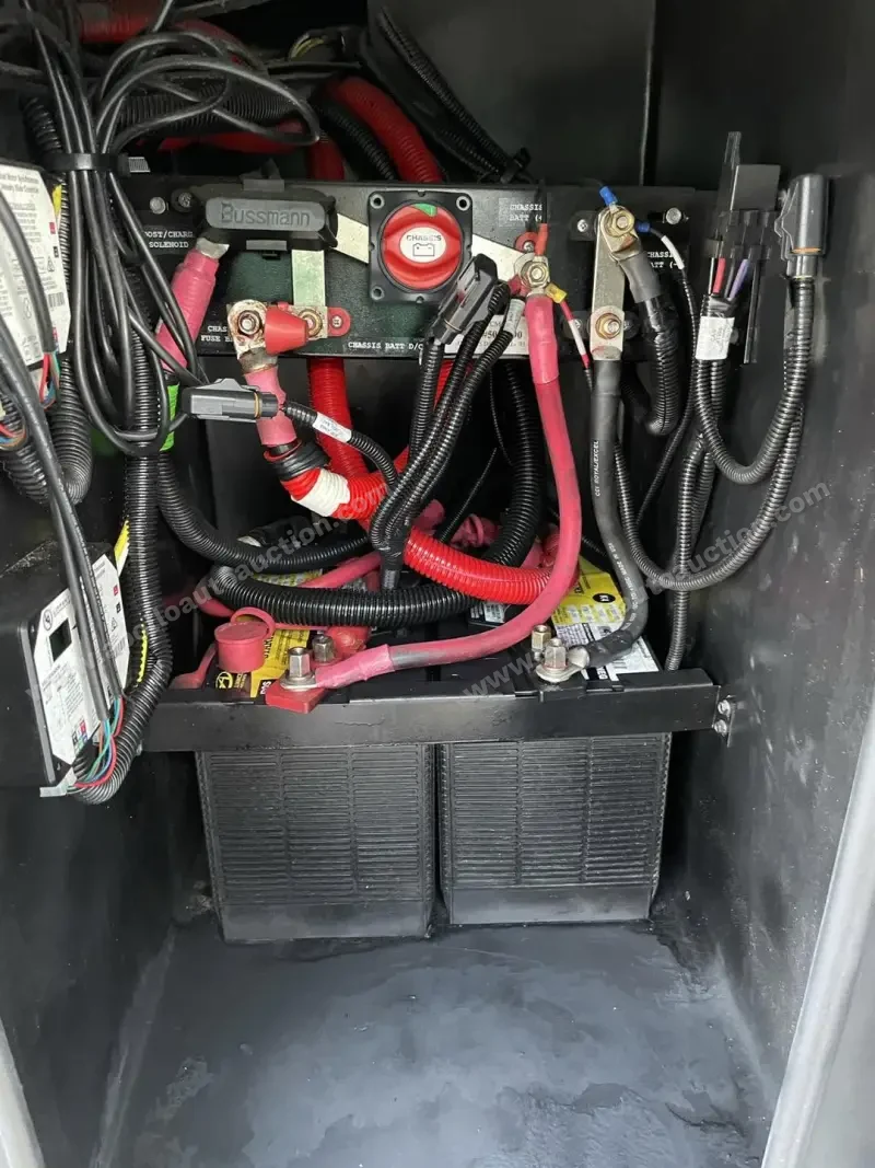 2015 Tiffin Allegro Red 36QSH photo 20