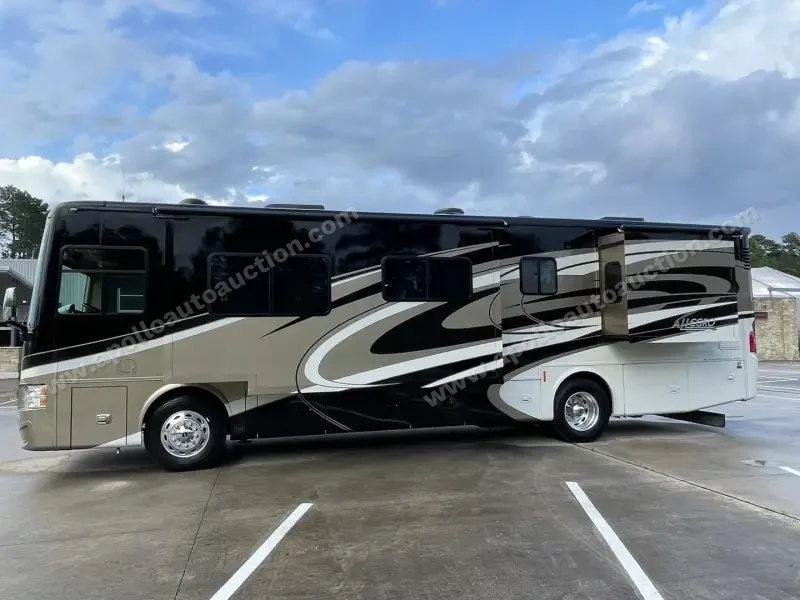 2015 Tiffin Allegro Red 36QSH photo 4