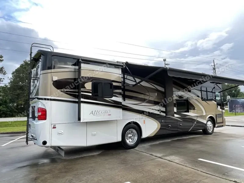 2015 Tiffin Allegro Red 36QSH photo 8