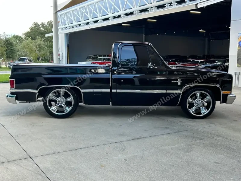 1987 Chevrolet C10/K10 photo 31