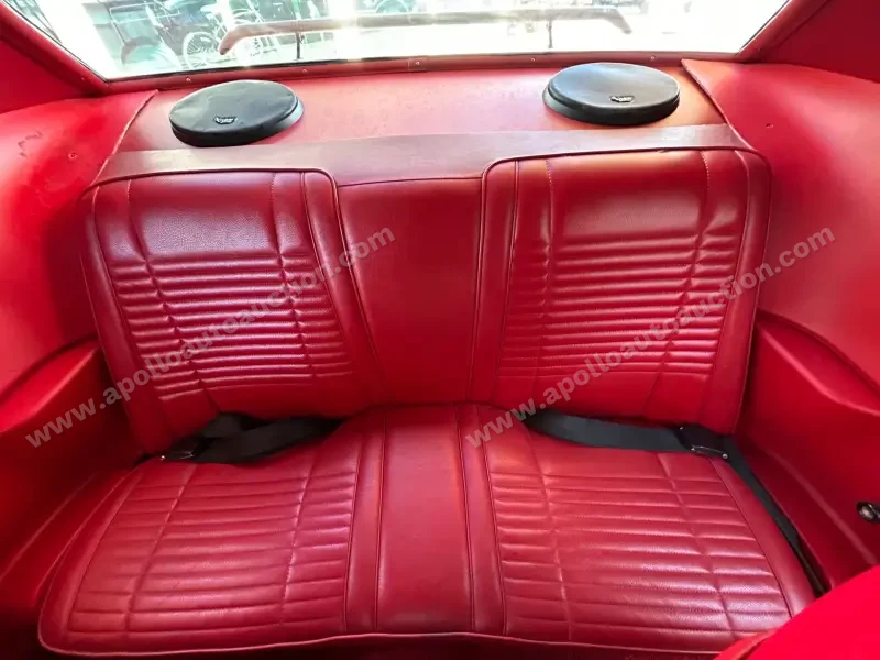 1970 Dodge Challenger R/T photo 8