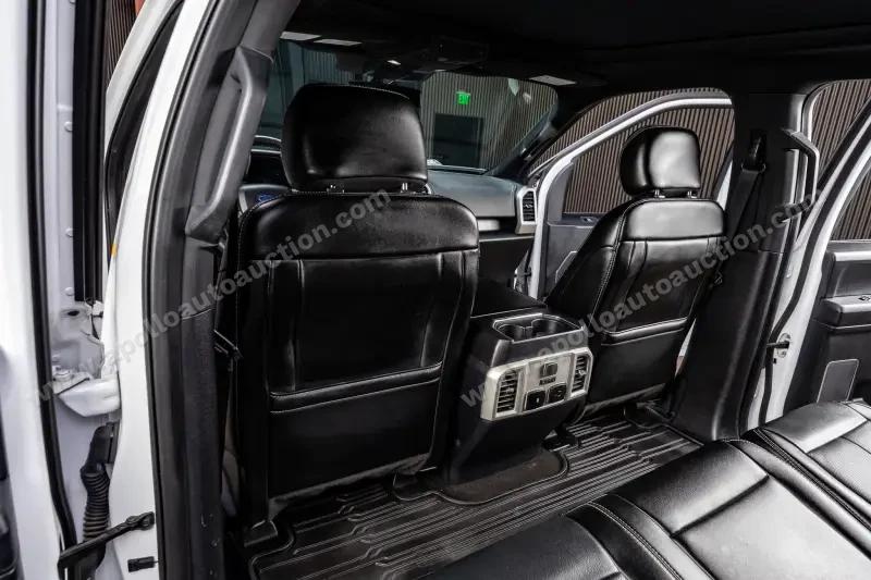 2020 Ford F150 SuperCrew Cab Lariat photo 6