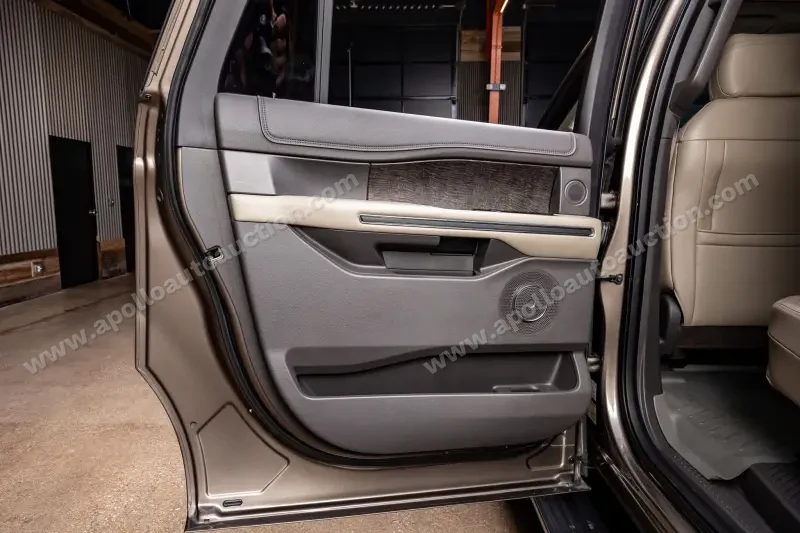 2021 Ford Expedition MAX Limited photo 20