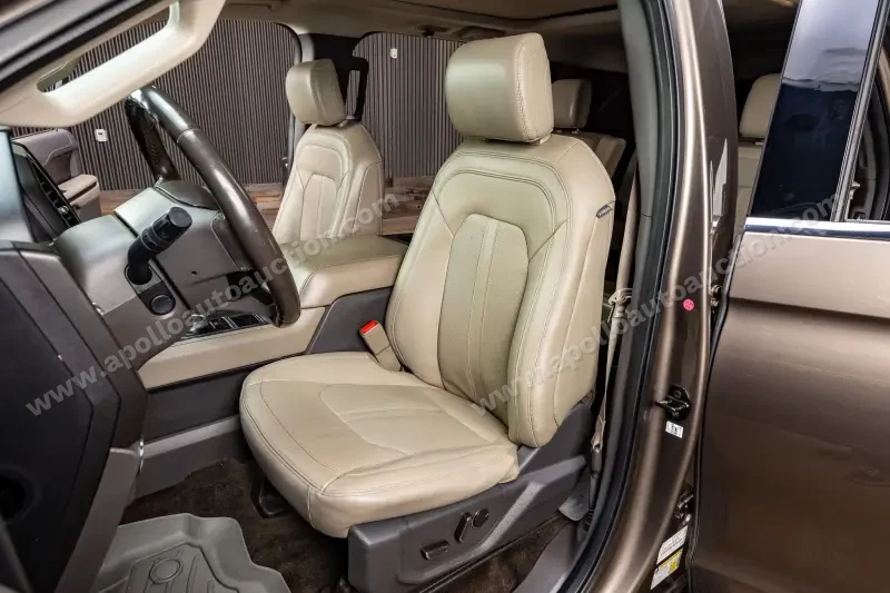2021 Ford Expedition MAX Limited photo 15