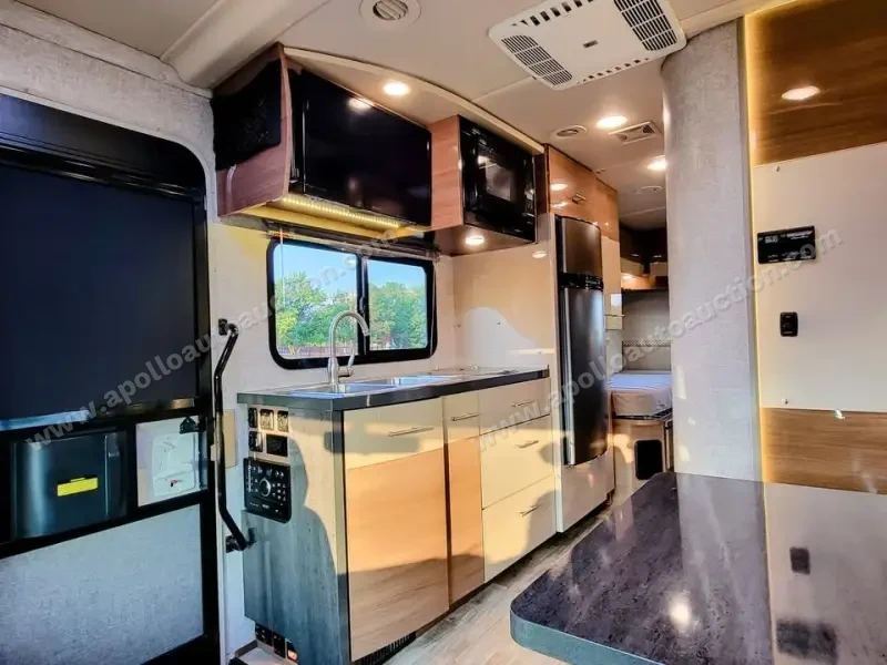 2014 Winnebago View 24V photo 19