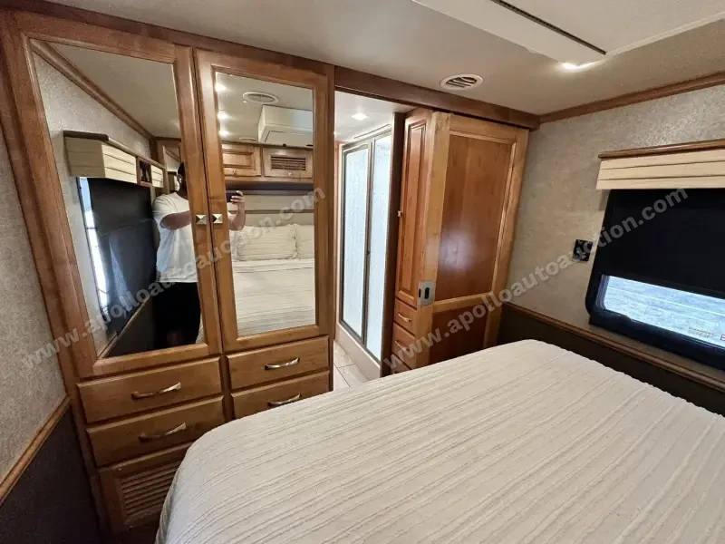 2017 Tiffin Allegro Breeze 32BR photo 48