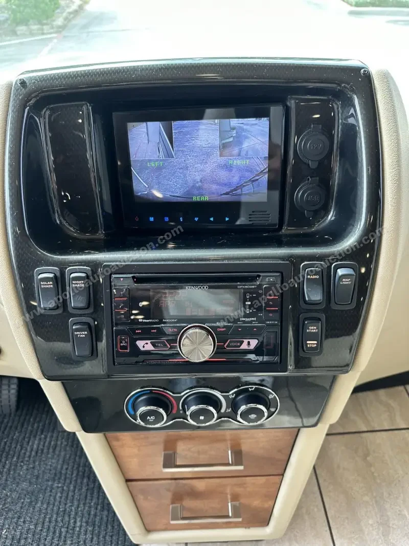 2017 Tiffin Allegro Breeze 32BR photo 51