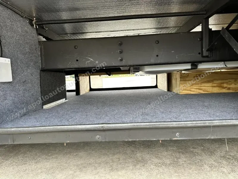 2017 Tiffin Allegro Breeze 32BR photo 28