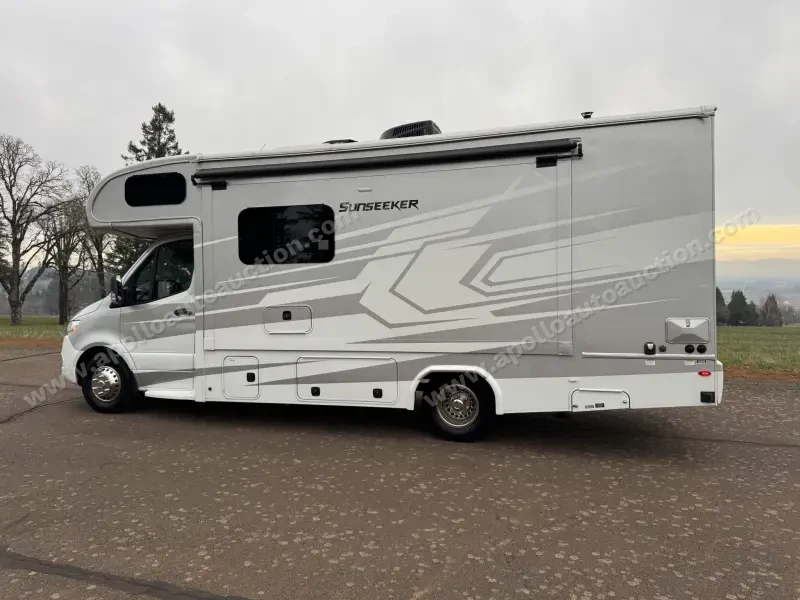 2022 Forest River Sunseeker MBS photo 3