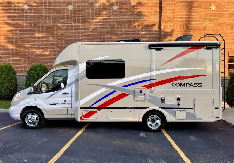 2018 Thor Motor Coach Compass 23TB photo 19