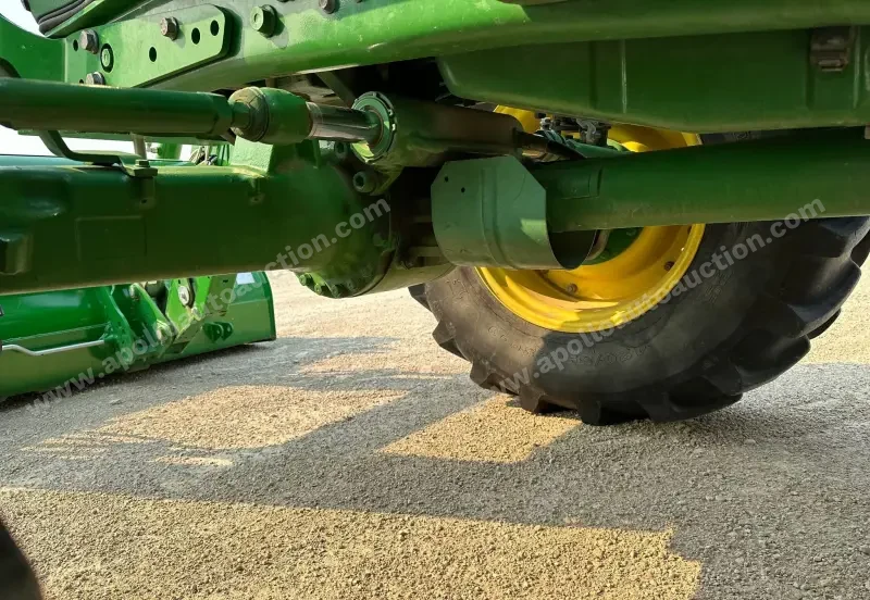 2020 John Deere 6155M photo 34