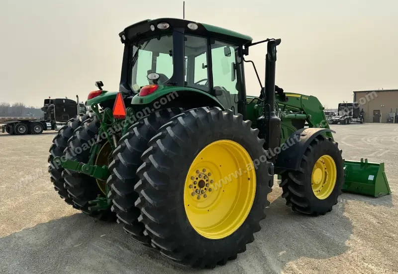 2020 John Deere 6155M photo 6