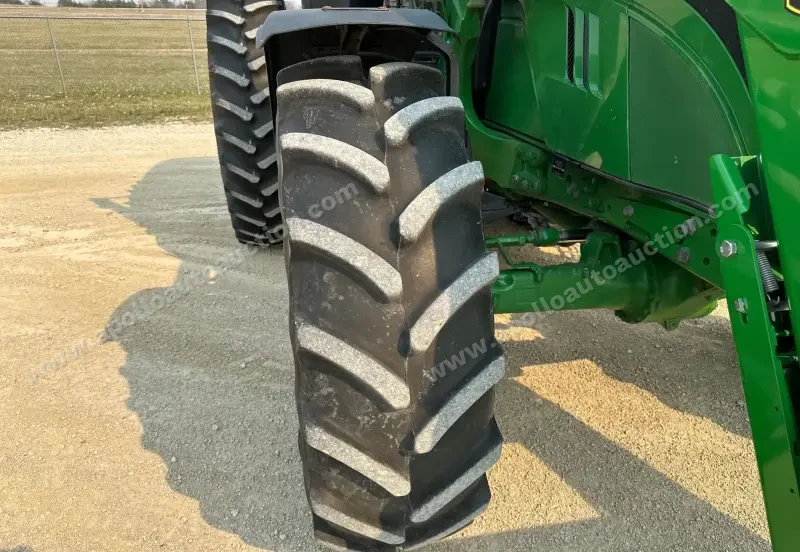 2020 John Deere 6155M photo 69