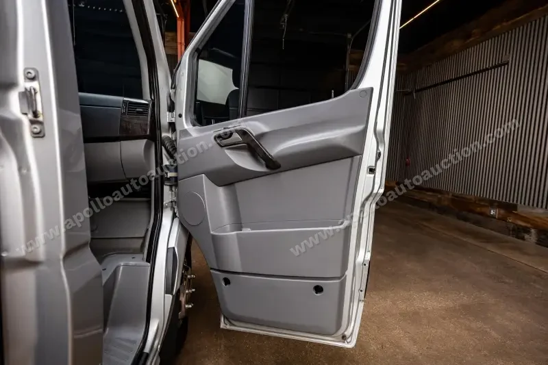 2015 Mercedes-Benz Sprinter 3500 Cargo Airstream Interstate photo 44