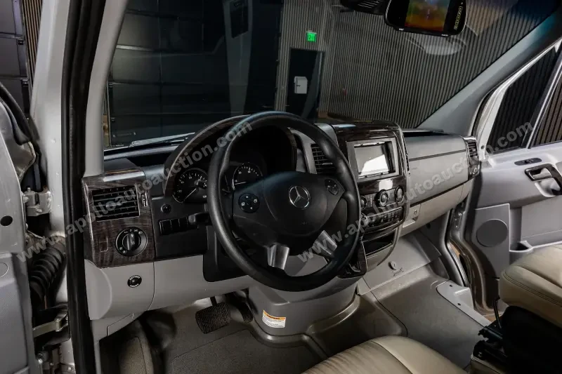 2015 Mercedes-Benz Sprinter 3500 Cargo Airstream Interstate photo 11