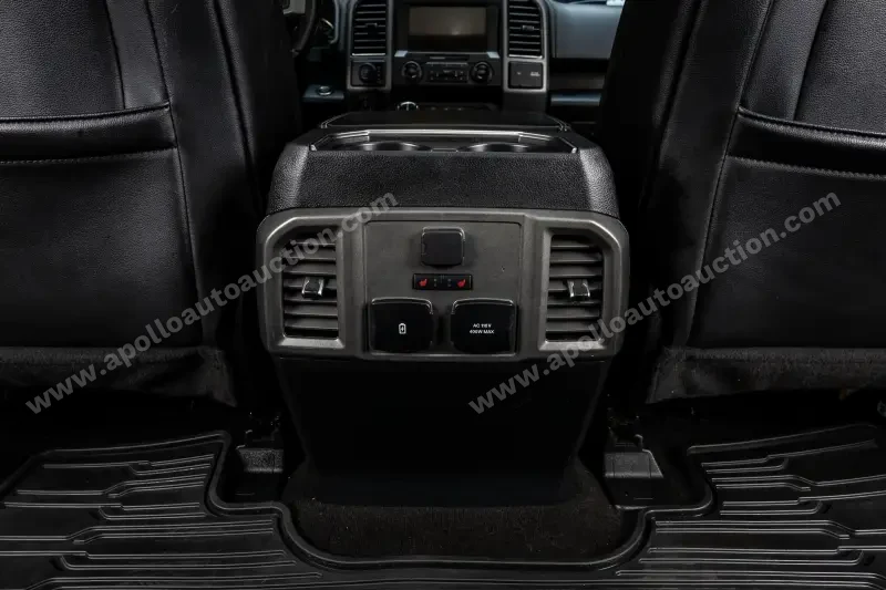 2021 Ford F-150 Raptor photo 28