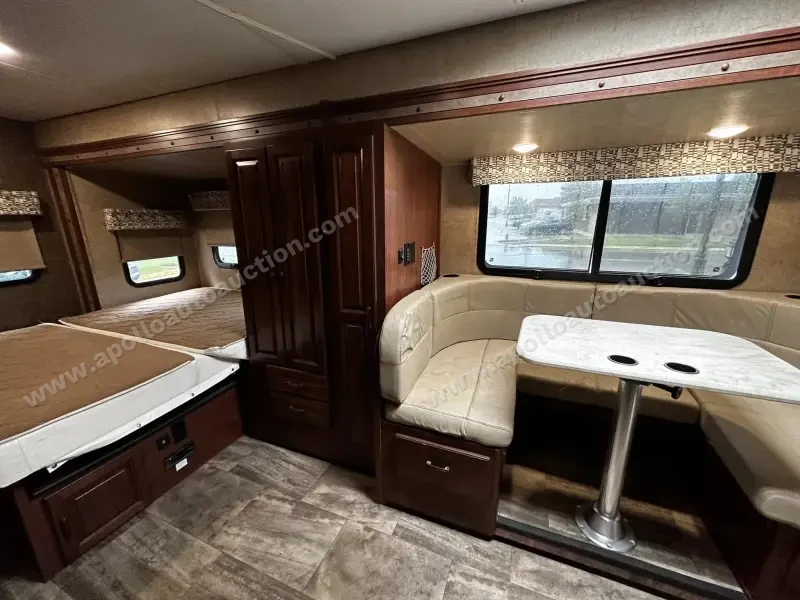 2016 Forest River Sunseeker  2400WS photo 43