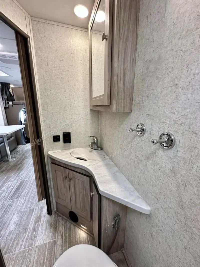 2017 Forest River Sunseeker 2400WS photo 69