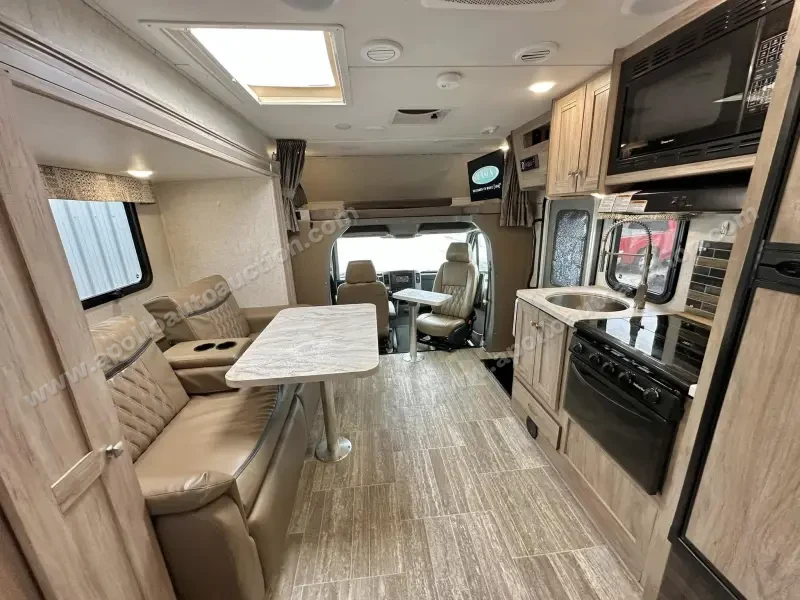 2017 Forest River Sunseeker 2400WS photo 74