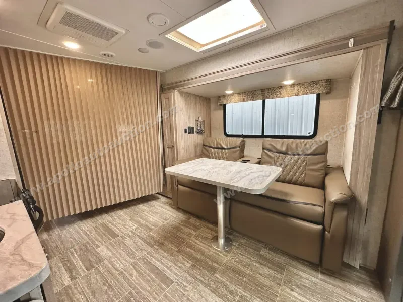 2017 Forest River Sunseeker 2400WS photo 70