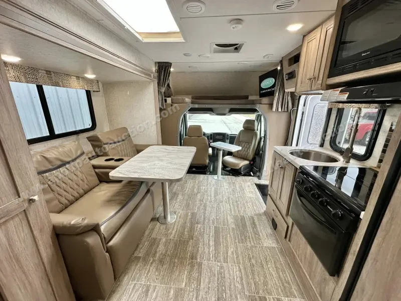 2017 Forest River Sunseeker 2400WS photo 55