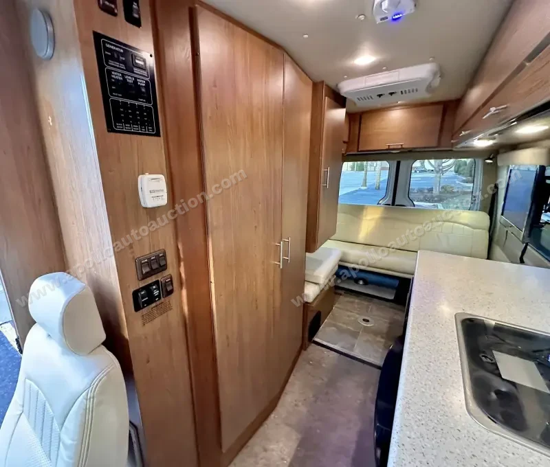 2014 Winnebago Era 170X photo 25