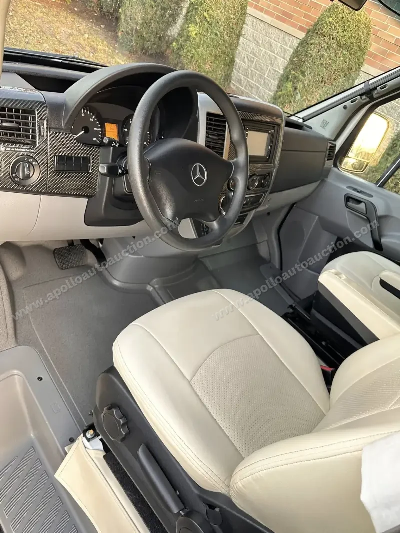 2014 Winnebago Era 170X photo 28