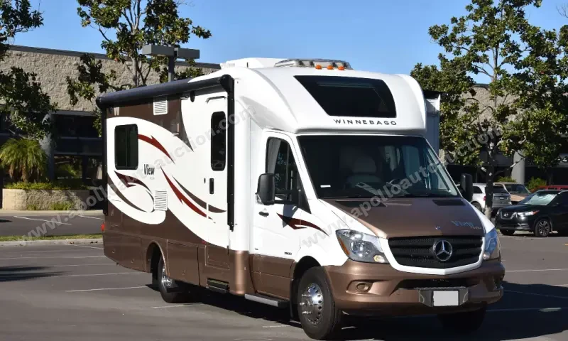 2014 Winnebago View 24V Class C photo 2