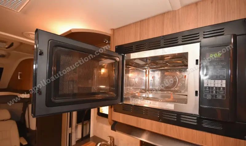 2014 Winnebago View 24V Class C photo 21
