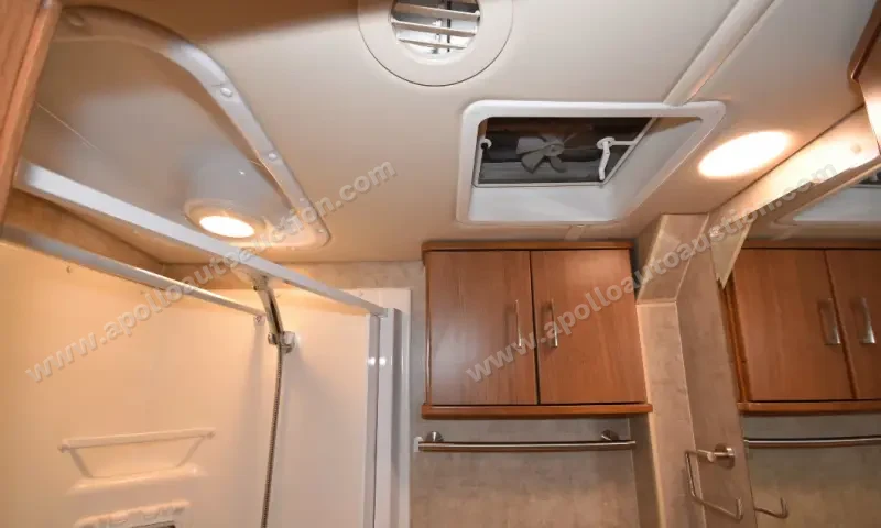 2014 Winnebago View 24V Class C photo 25